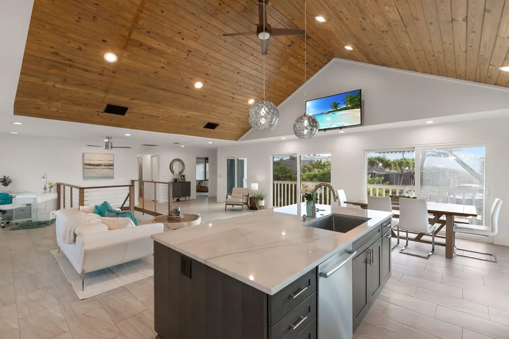 651 Partridge Court Marco Island FL 34145
