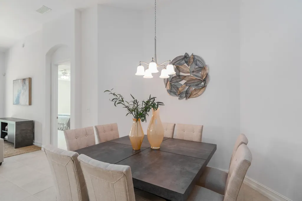 1272 Rialto Way Naples FL 34114