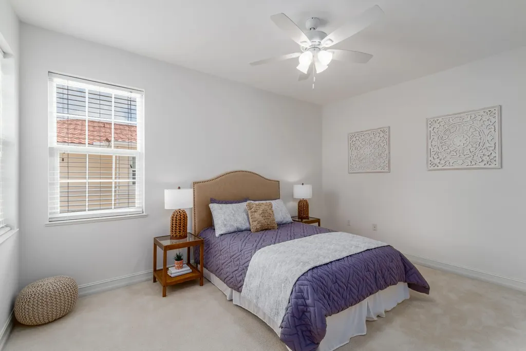 1272 Rialto Way Naples FL 34114