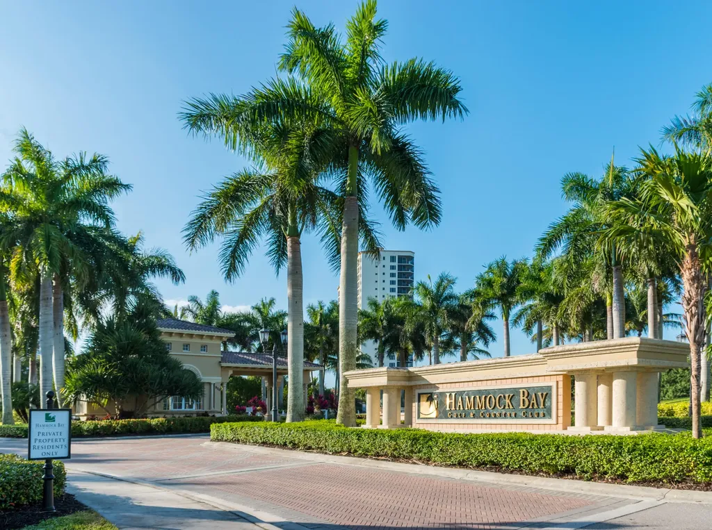 1272 Rialto Way Naples FL 34114