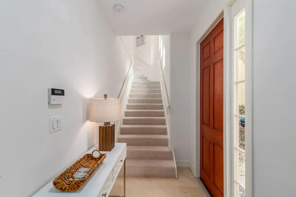 1272 Rialto Way Naples FL 34114