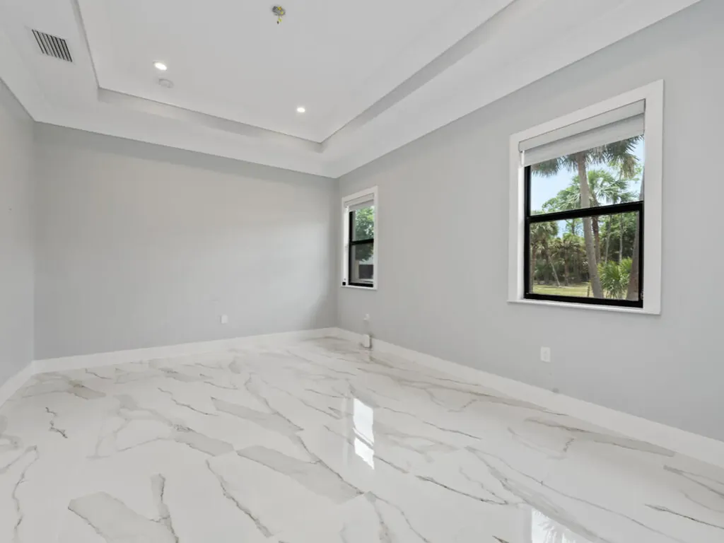 2538 4th Avenue NE Naples FL 34120