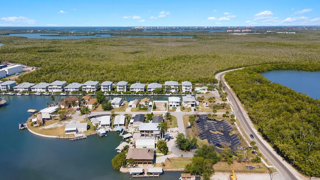 609 Sunset Drive Goodland FL 34140