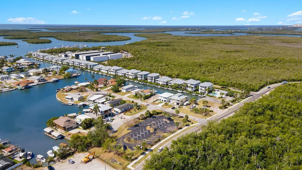 609 Sunset Drive Goodland FL 34140