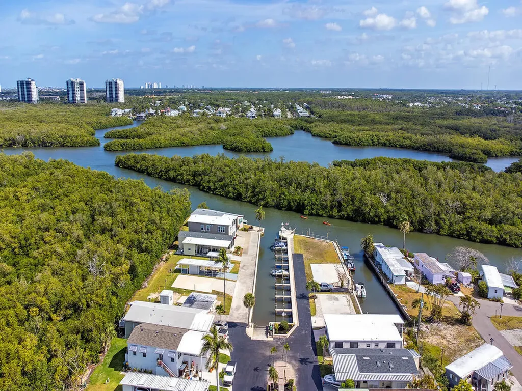 777 Walkerbilt Road Naples FL 34110