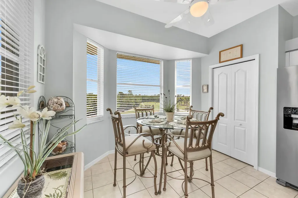 3800 Sawgrass Way Naples FL 34112