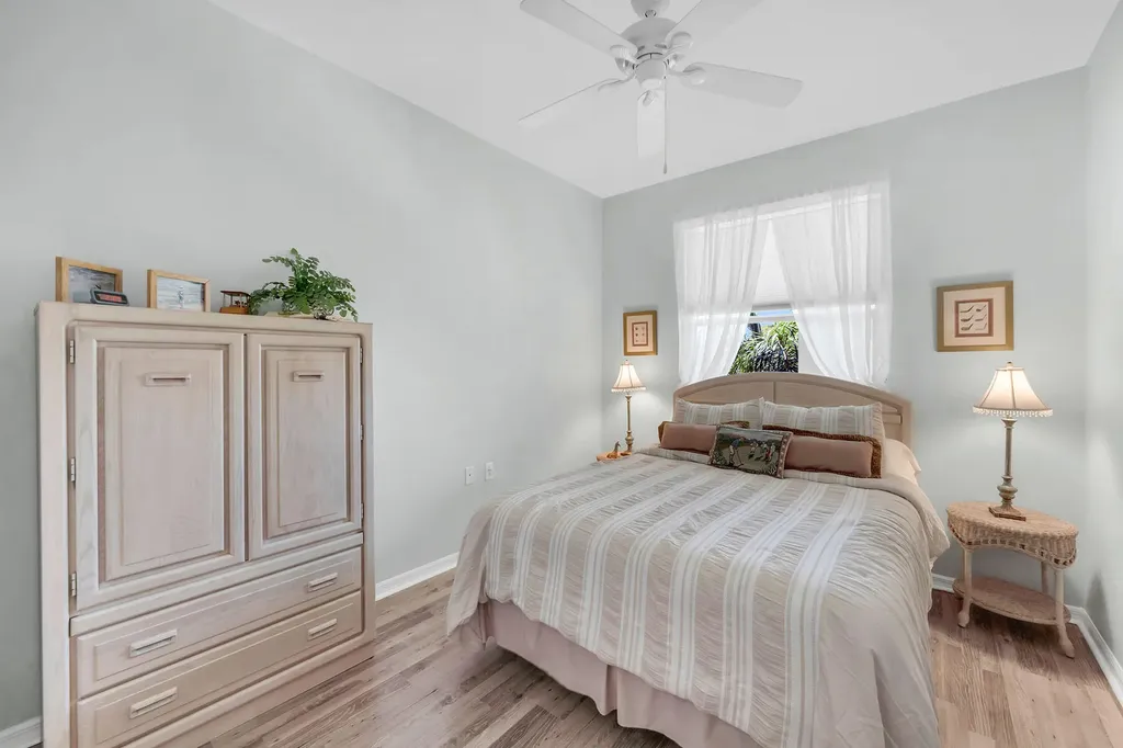 3800 Sawgrass Way Naples FL 34112