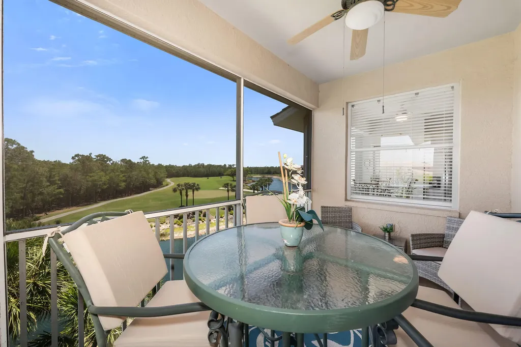 3800 Sawgrass Way Naples FL 34112