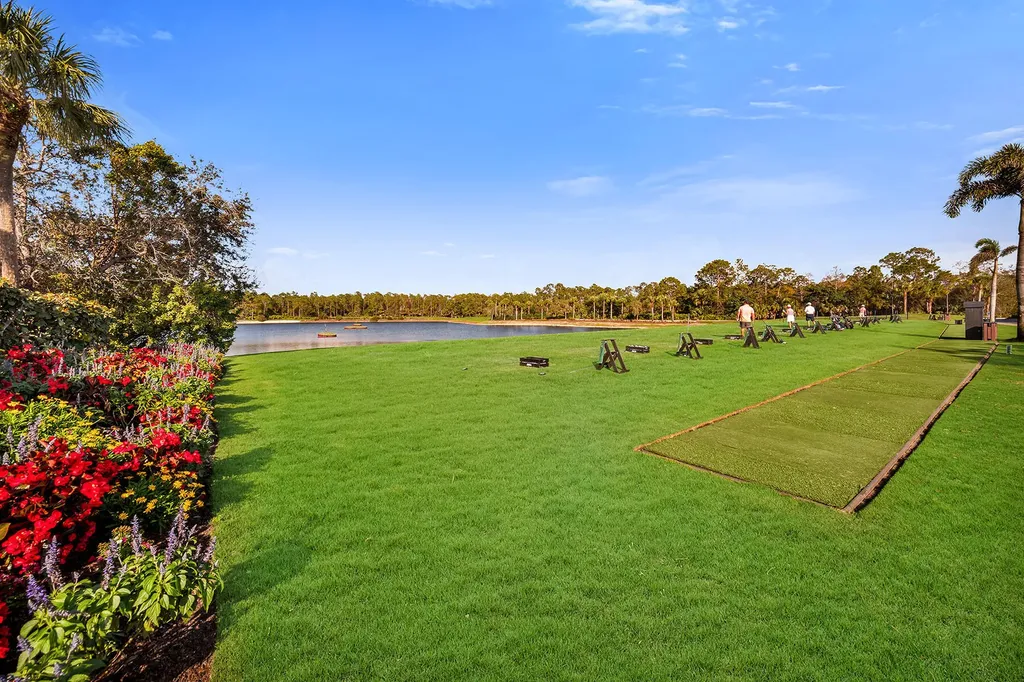 3800 Sawgrass Way Naples FL 34112