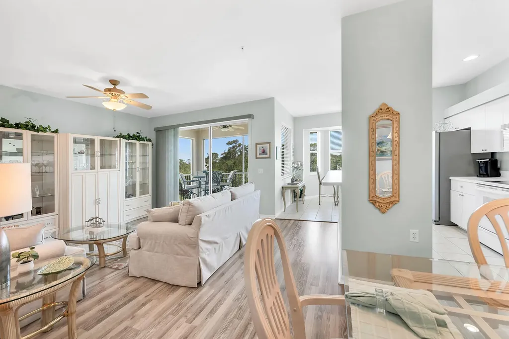 3800 Sawgrass Way Naples FL 34112