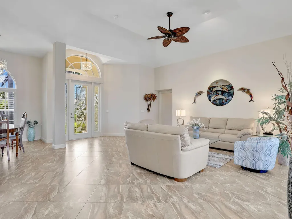 488 Adirondack Court Marco Island FL 34145