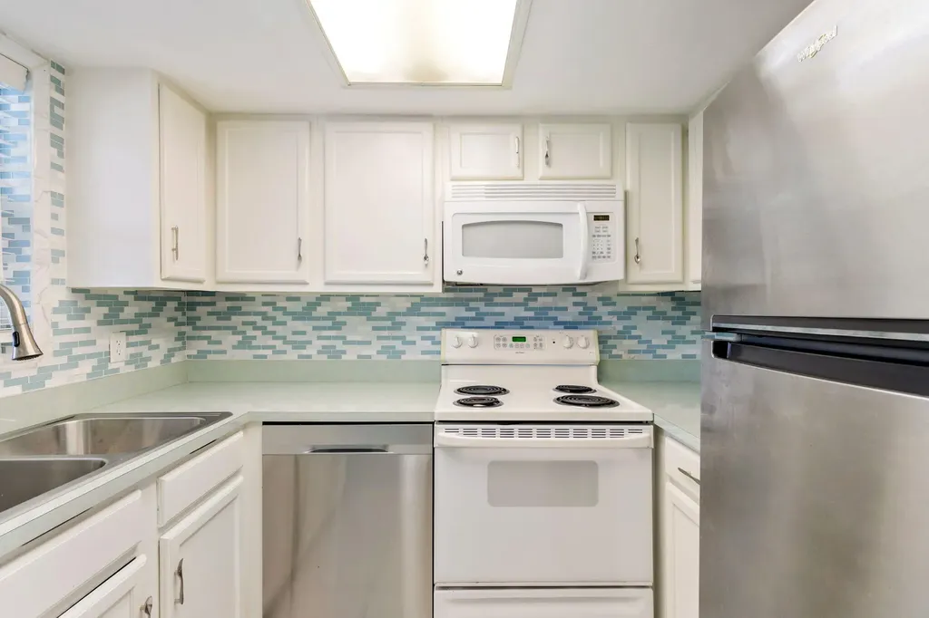 87 N Collier Boulevard Marco Island FL 34145