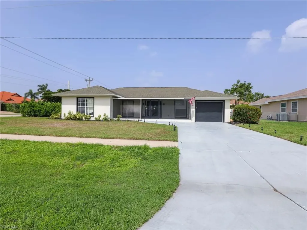 1152 Fourwinds Avenue Marco Island FL 34145