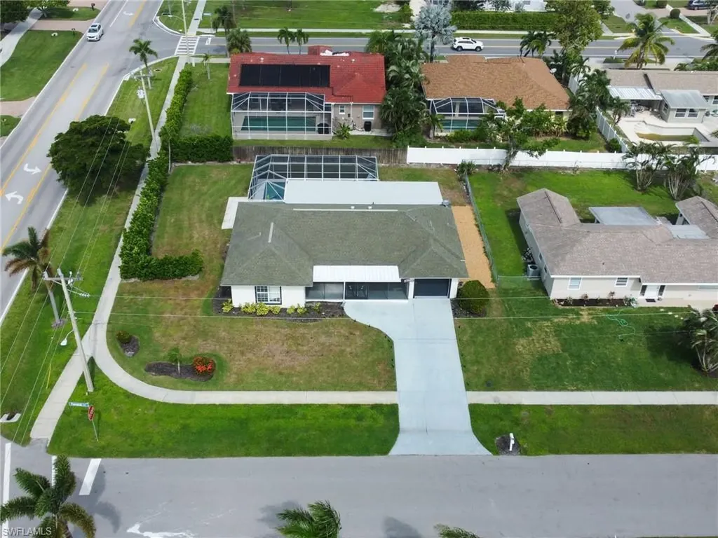 1152 Fourwinds Avenue Marco Island FL 34145