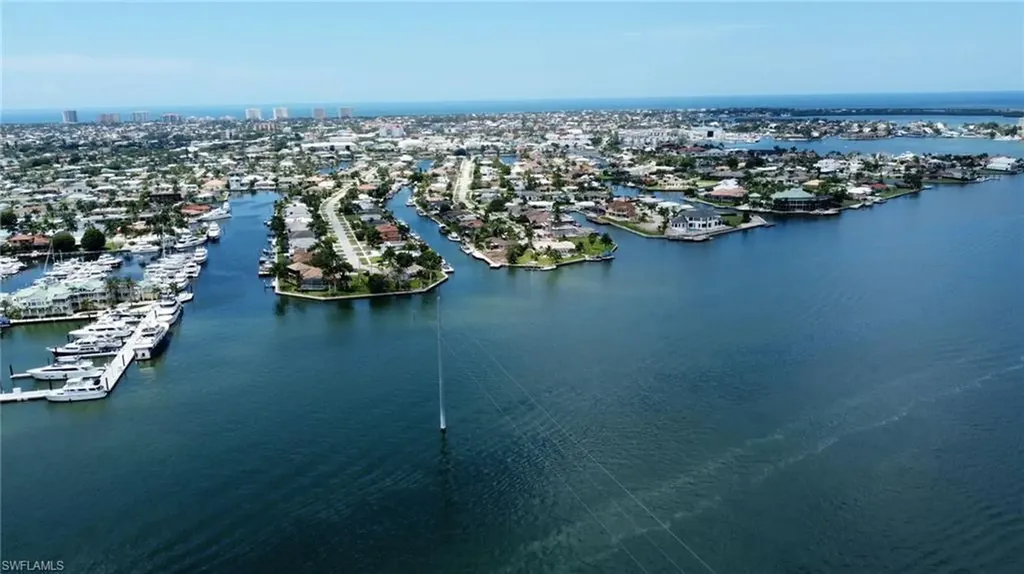 1152 Fourwinds Avenue Marco Island FL 34145