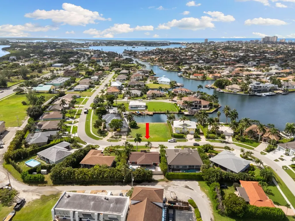 121 S Bahama Avenue Marco Island FL 34145