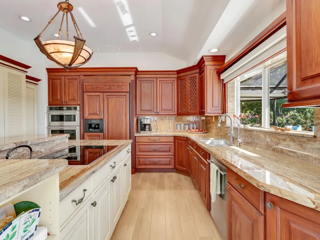 405 Grenada Avenue Naples FL 34113