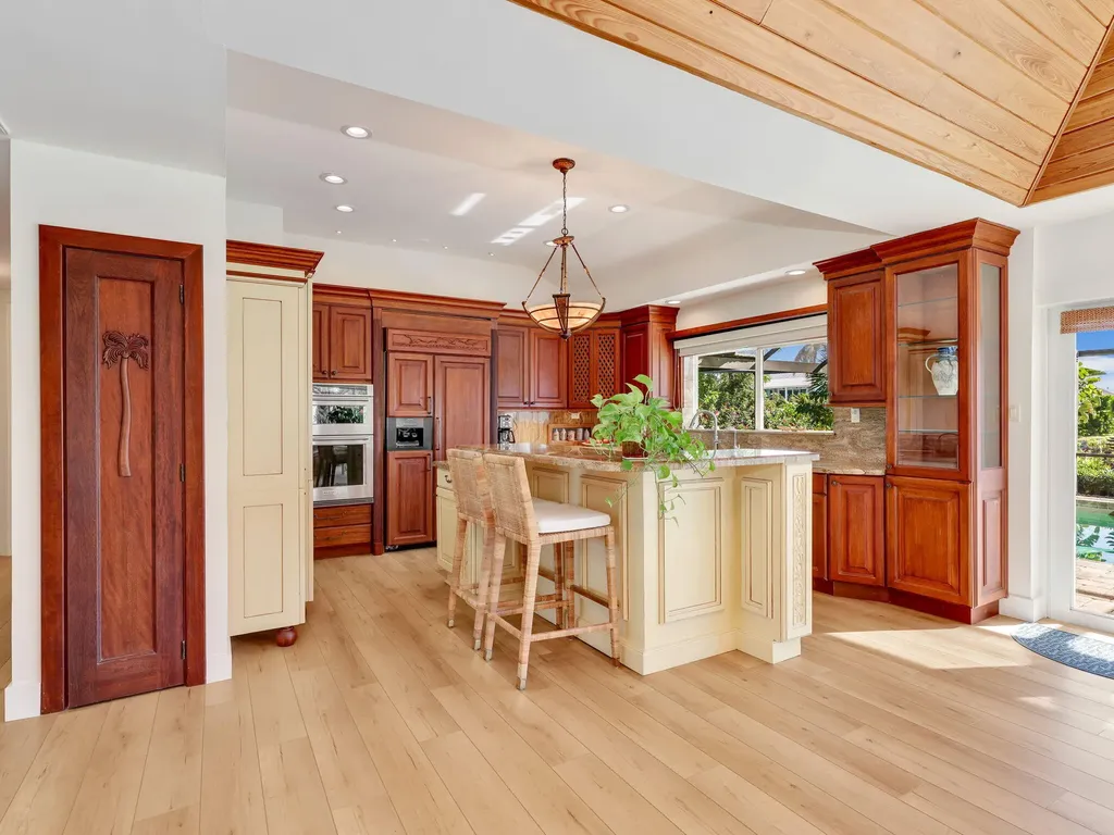 405 Grenada Avenue Naples FL 34113