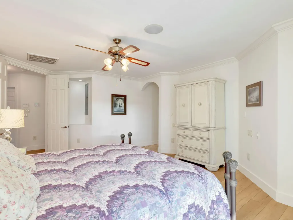 405 Grenada Avenue Naples FL 34113