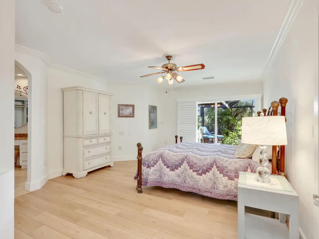 405 Grenada Avenue Naples FL 34113