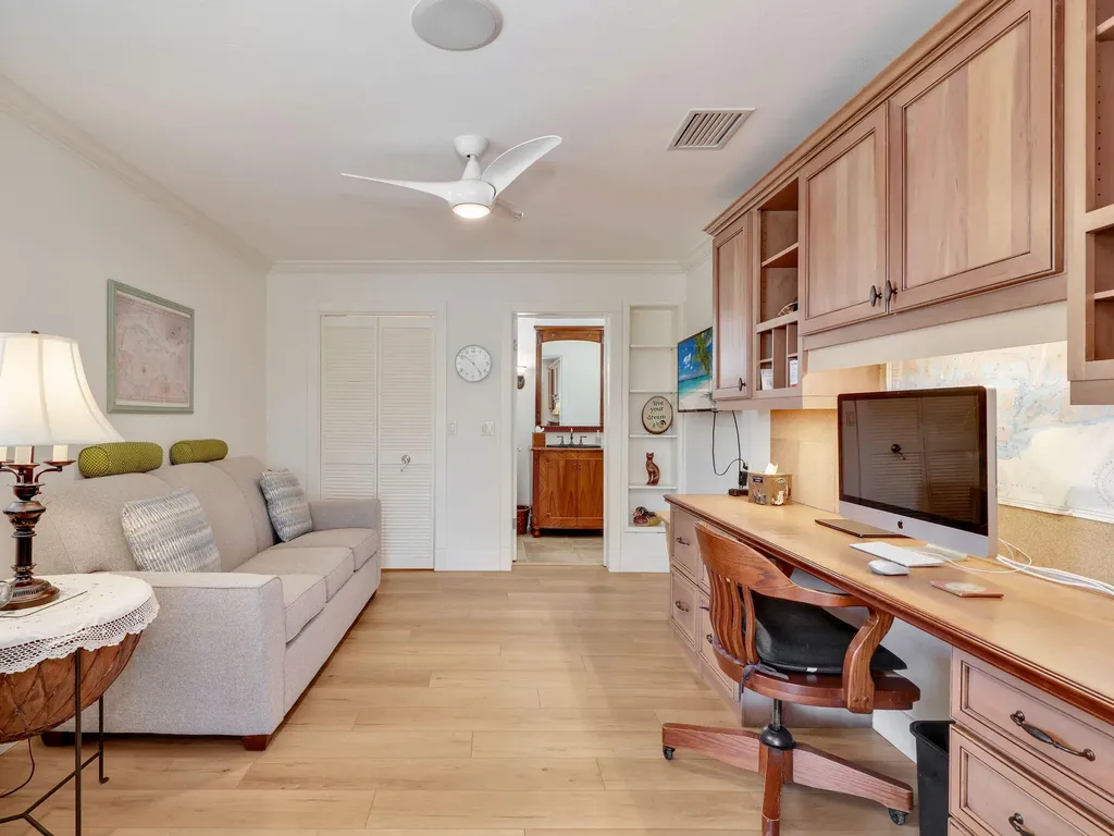 405 Grenada Avenue Naples FL 34113