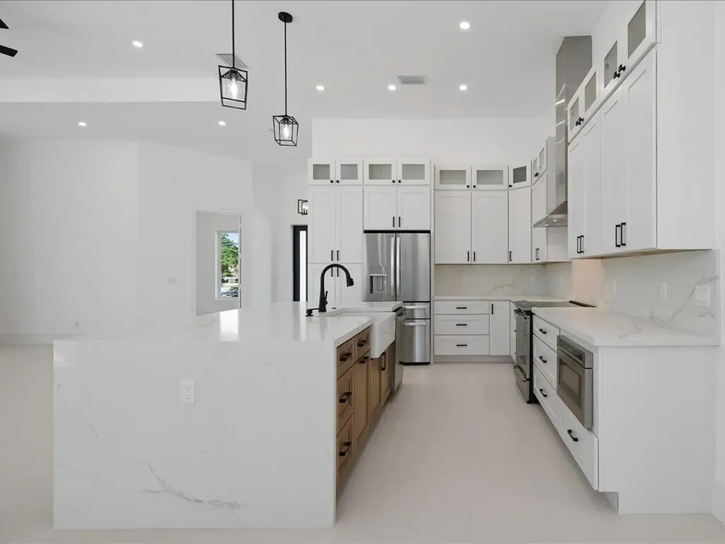 131 Bald Eagle Drive Marco Island FL 34145