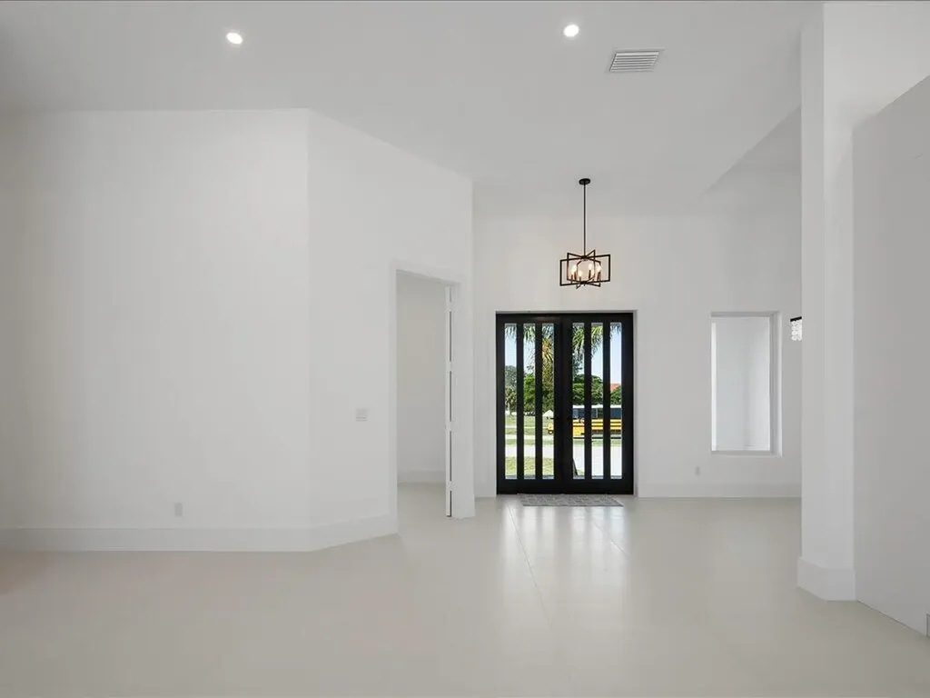 131 Bald Eagle Drive Marco Island FL 34145