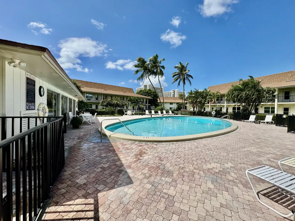 235 Seaview Court Marco Island FL 34145