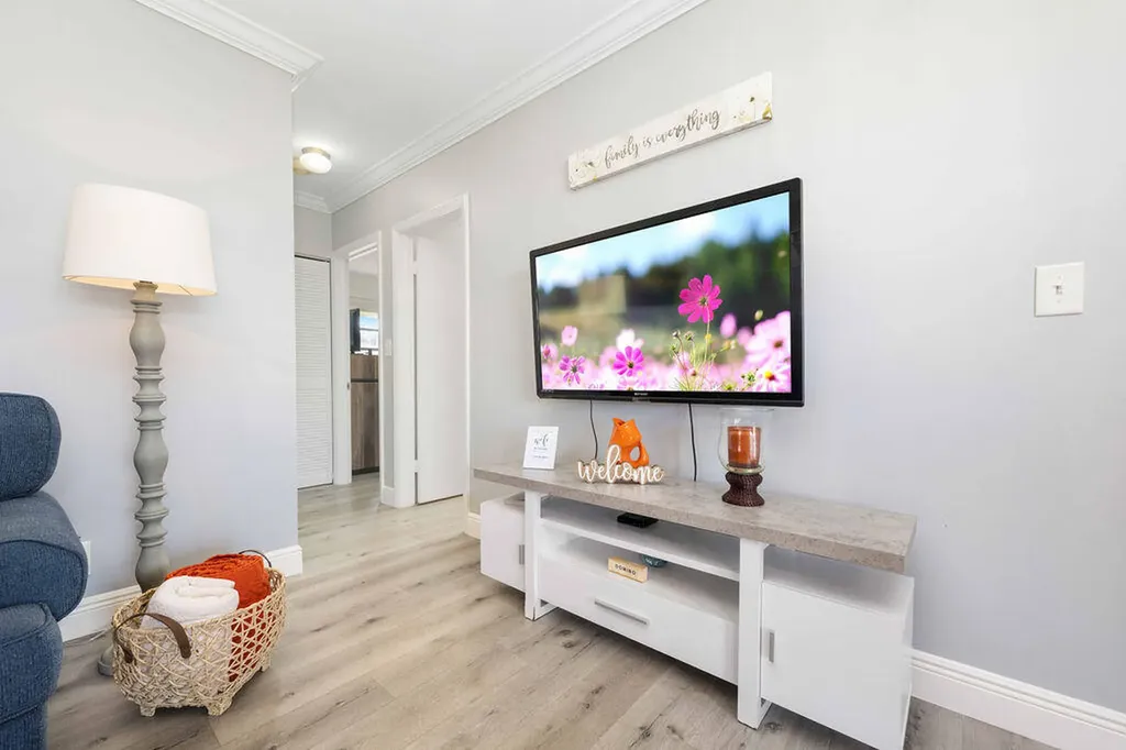 235 Seaview Court Marco Island FL 34145