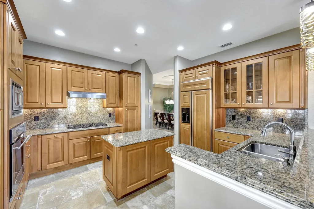 9293 Menaggio Court Naples FL 34114