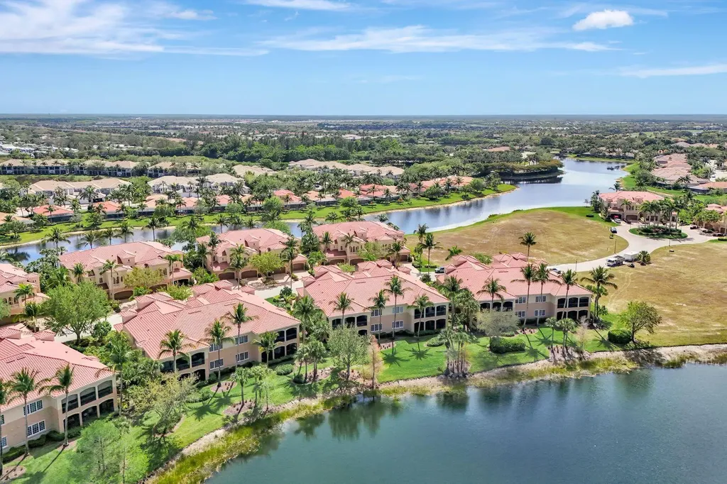 9293 Menaggio Court Naples FL 34114