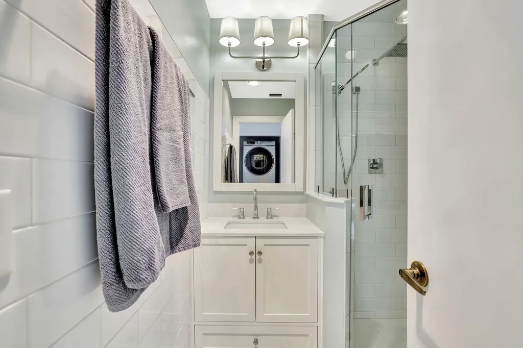 390 Waterleaf Court Marco Island FL 34145