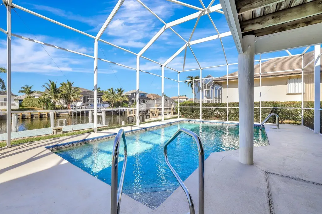 390 Waterleaf Court Marco Island FL 34145