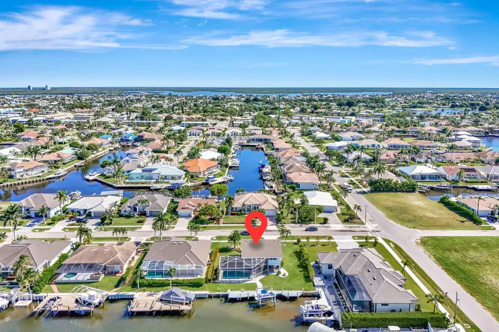 390 Waterleaf Court Marco Island FL 34145