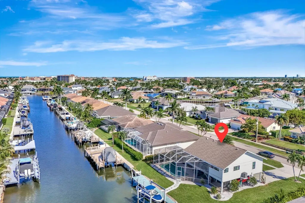 390 Waterleaf Court Marco Island FL 34145