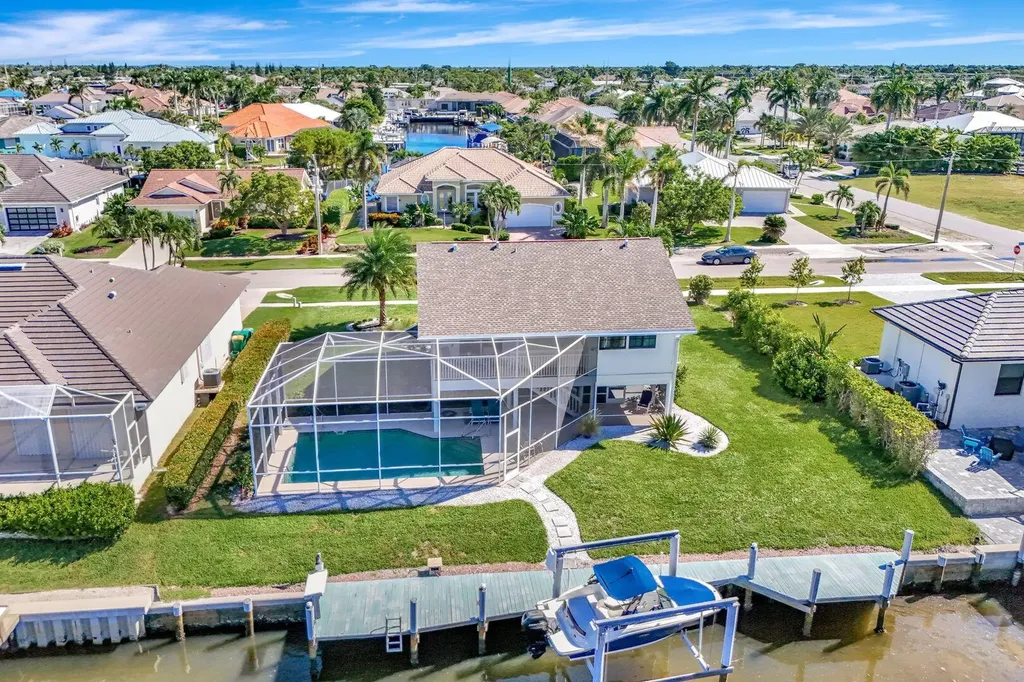 390 Waterleaf Court Marco Island FL 34145