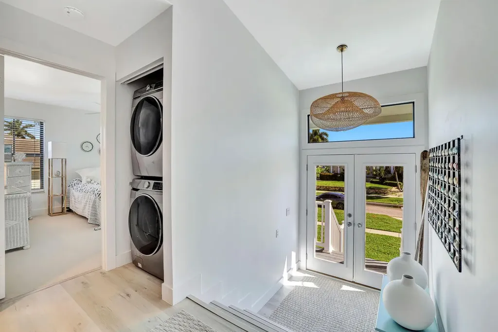 390 Waterleaf Court Marco Island FL 34145