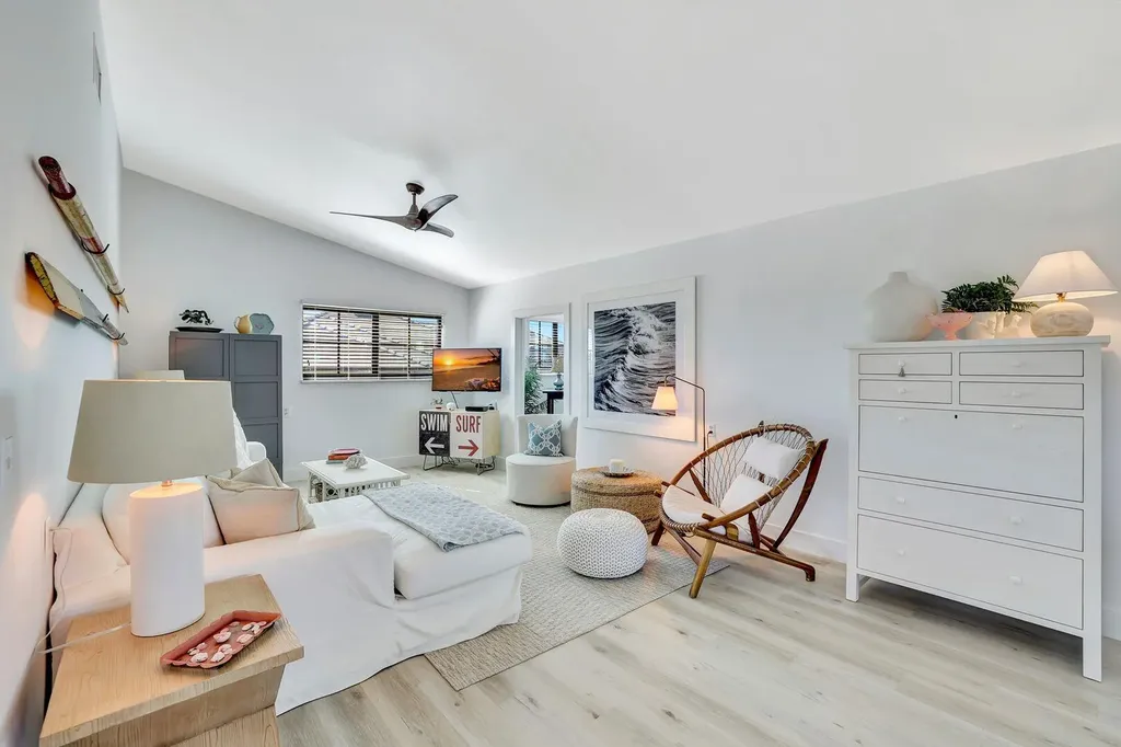 390 Waterleaf Court Marco Island FL 34145