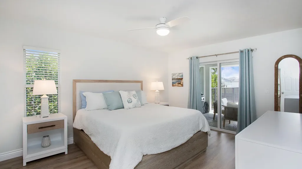 129 Leeward Court Marco Island FL 34145