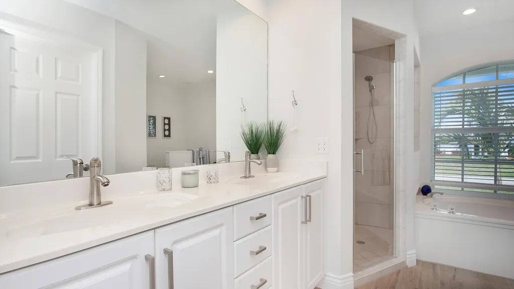 129 Leeward Court Marco Island FL 34145