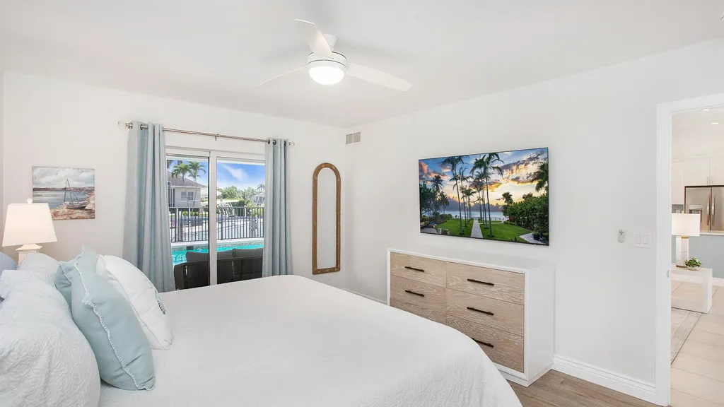 129 Leeward Court Marco Island FL 34145