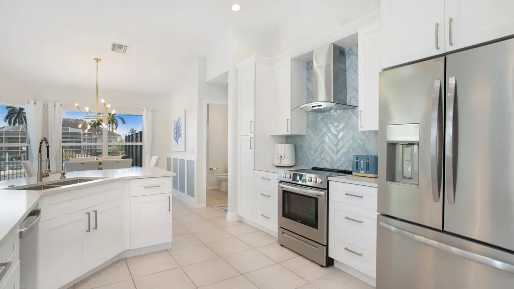 129 Leeward Court Marco Island FL 34145