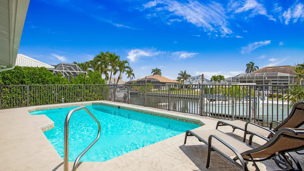 129 Leeward Court Marco Island FL 34145