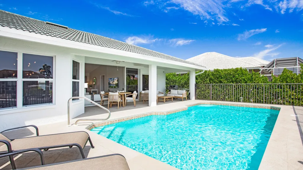 129 Leeward Court Marco Island FL 34145