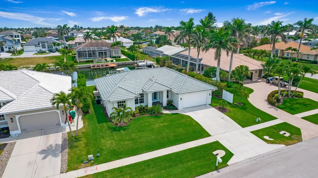 129 Leeward Court Marco Island FL 34145
