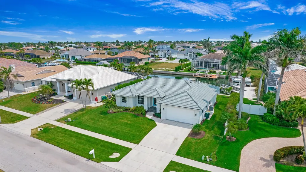 129 Leeward Court Marco Island FL 34145