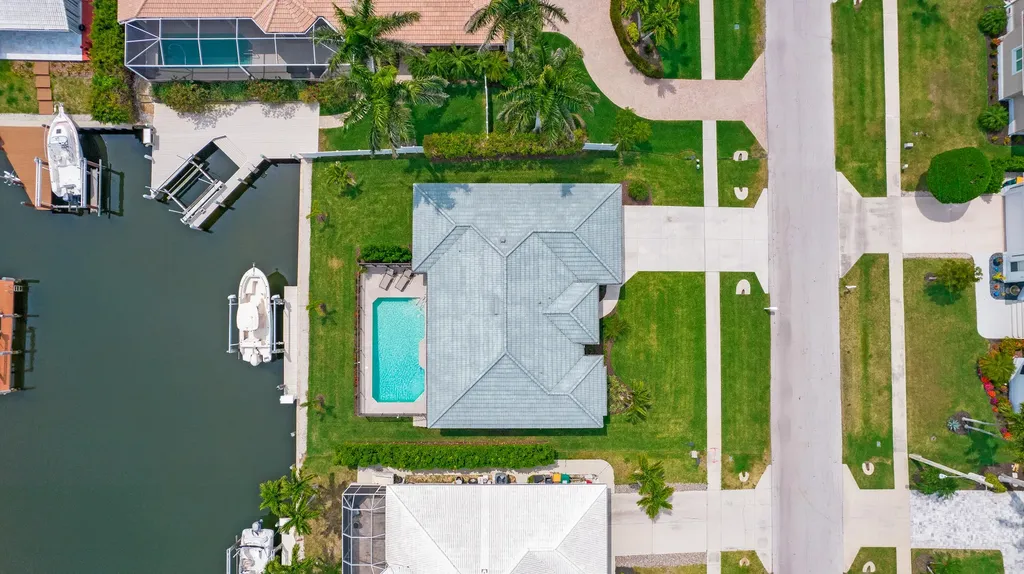 129 Leeward Court Marco Island FL 34145