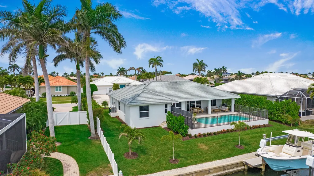 129 Leeward Court Marco Island FL 34145