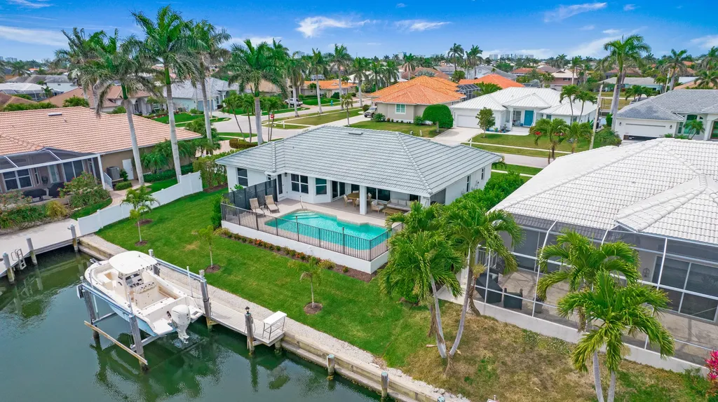 129 Leeward Court Marco Island FL 34145