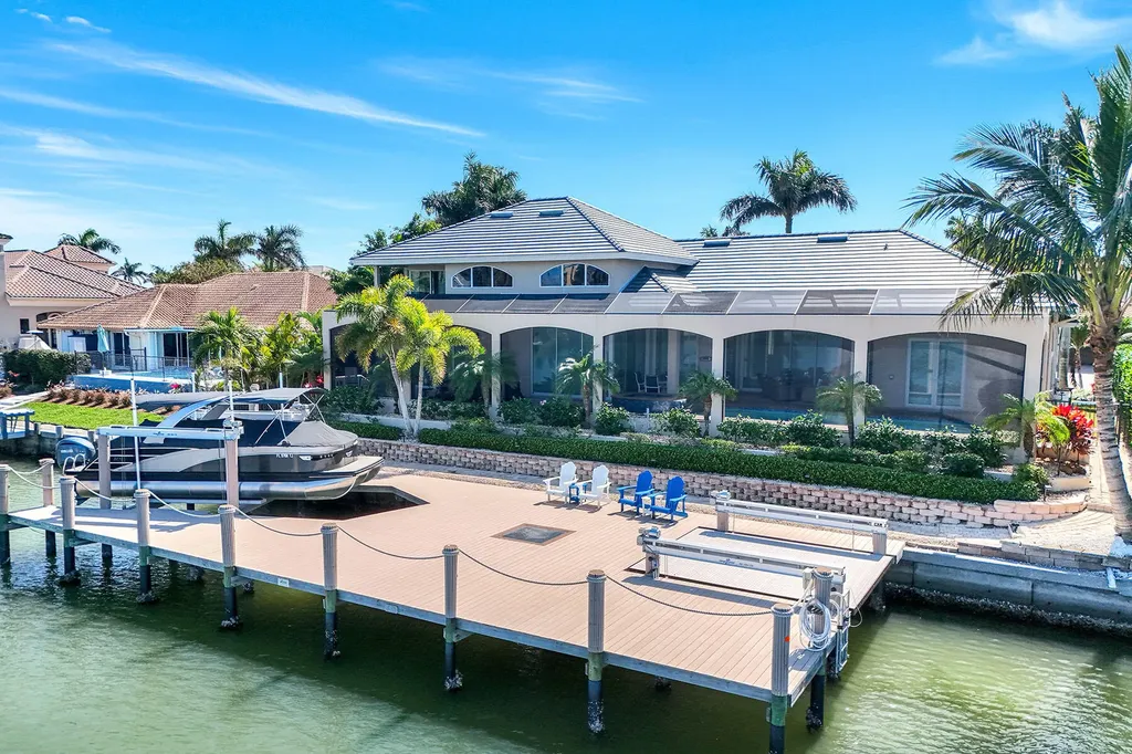 650 Rockport Court Marco Island FL 34145